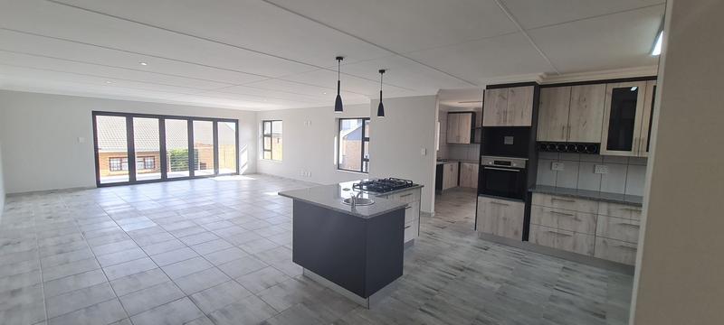 3 Bedroom Property for Sale in Dana Bay Western Cape